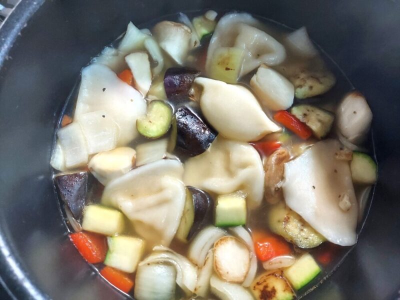 7種野菜とぷるもち水餃子の旨だしスープ